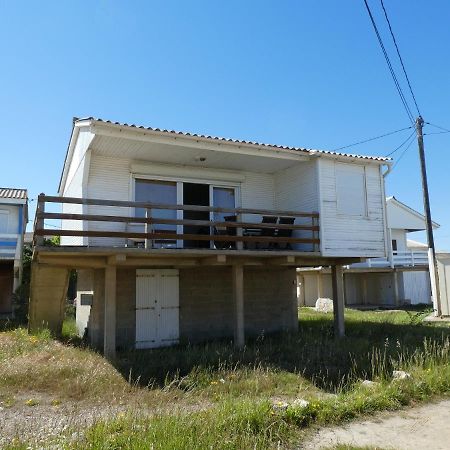 Un Chalet En Bois A La Plage Груисан Екстериор снимка