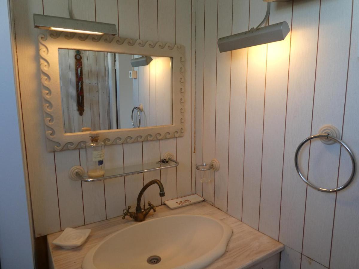 Un Chalet En Bois A La Plage Груисан Екстериор снимка